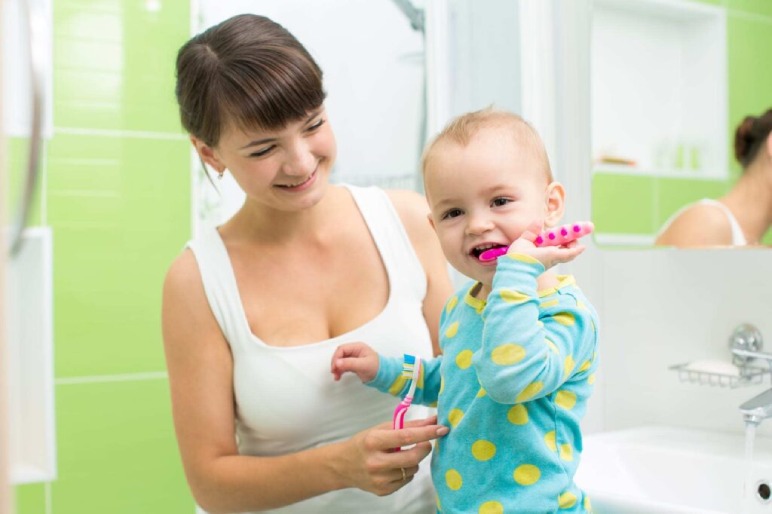 Choosing the Best Baby Toothpaste