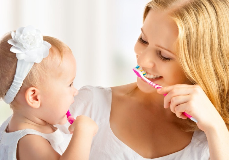 How to Brush Your Baby’s Teeth